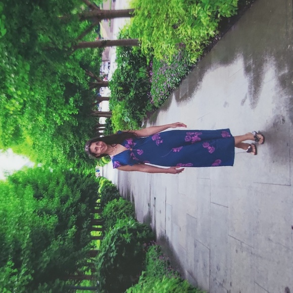 $8 POP-UP SHOW - Picture 9 of 16